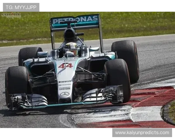 法拉利车队宣布签约新车手 曼萨诺替代维特尔争夺F1总冠军